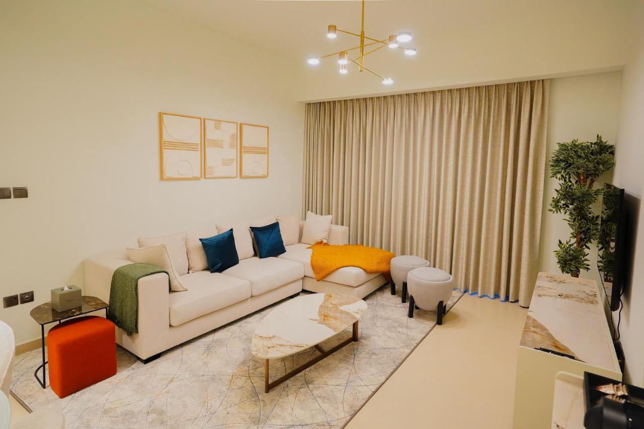 Citihome-1br In Act One With Burj Khalifa View At Pool Appartamento Dubai